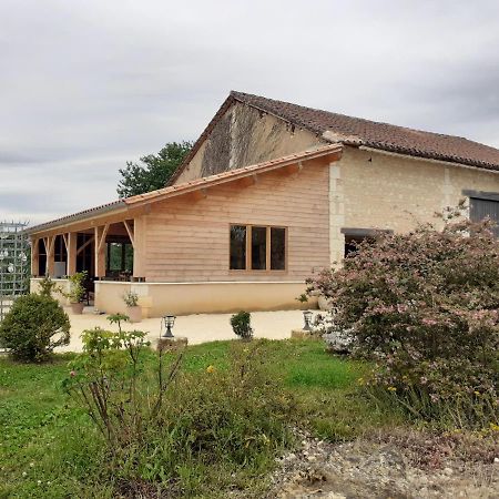 lembaudie Saint-Privat-des-Prés Exterior foto