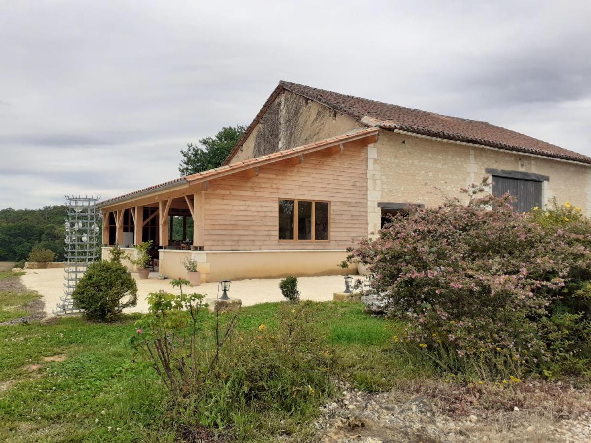 lembaudie Saint-Privat-des-Prés Exterior foto